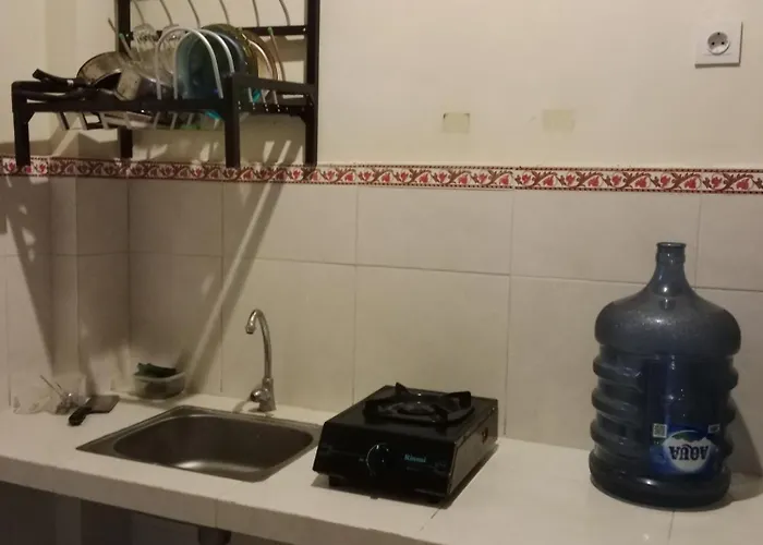 Sunrise Coconut House بيت ضيافة