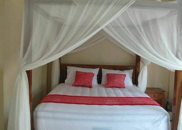 Sunrise Coconut House بيت ضيافة